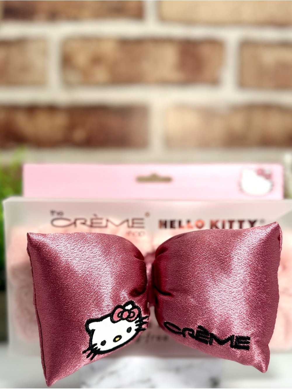 Hello Kitty Plush Spa Headband New